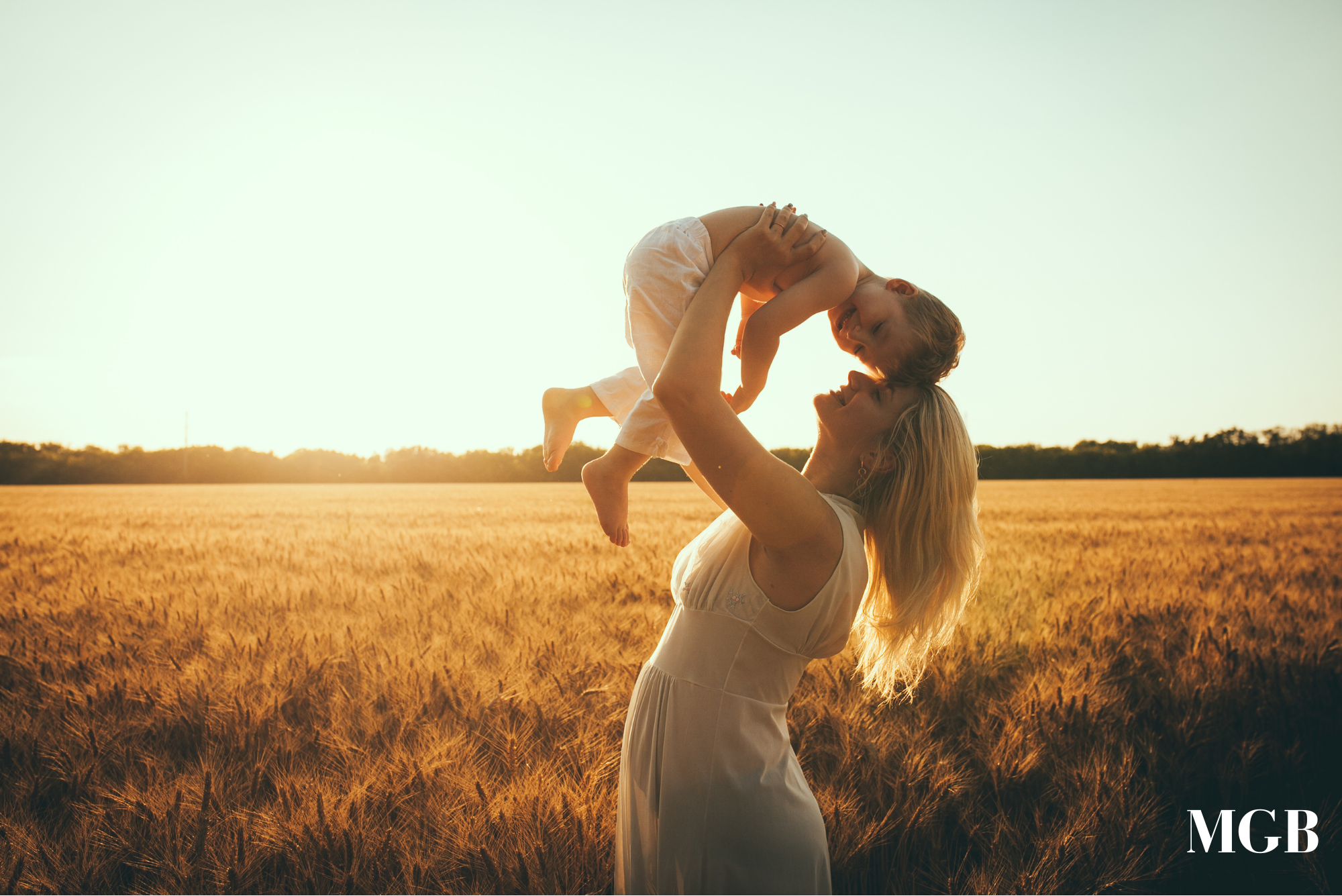 How to Build Self-Confidence as a Mom